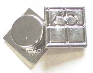 Anstecknadel/Pin "Kronenkreuz" mit Magnetbefestigung